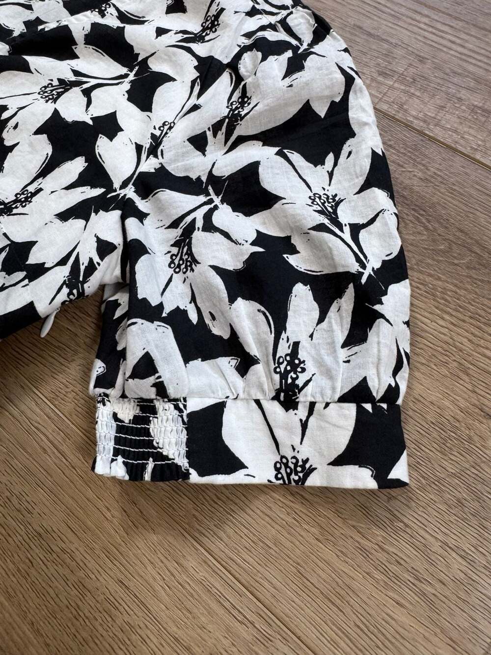 DownEast Black and White Floral Midi Dress - Picture 4 of 14